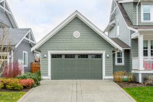 2024-03-–-TNT-Garage-Doors-BLOGM4.5-Garage-Door-Design-and-Curb-Appeal